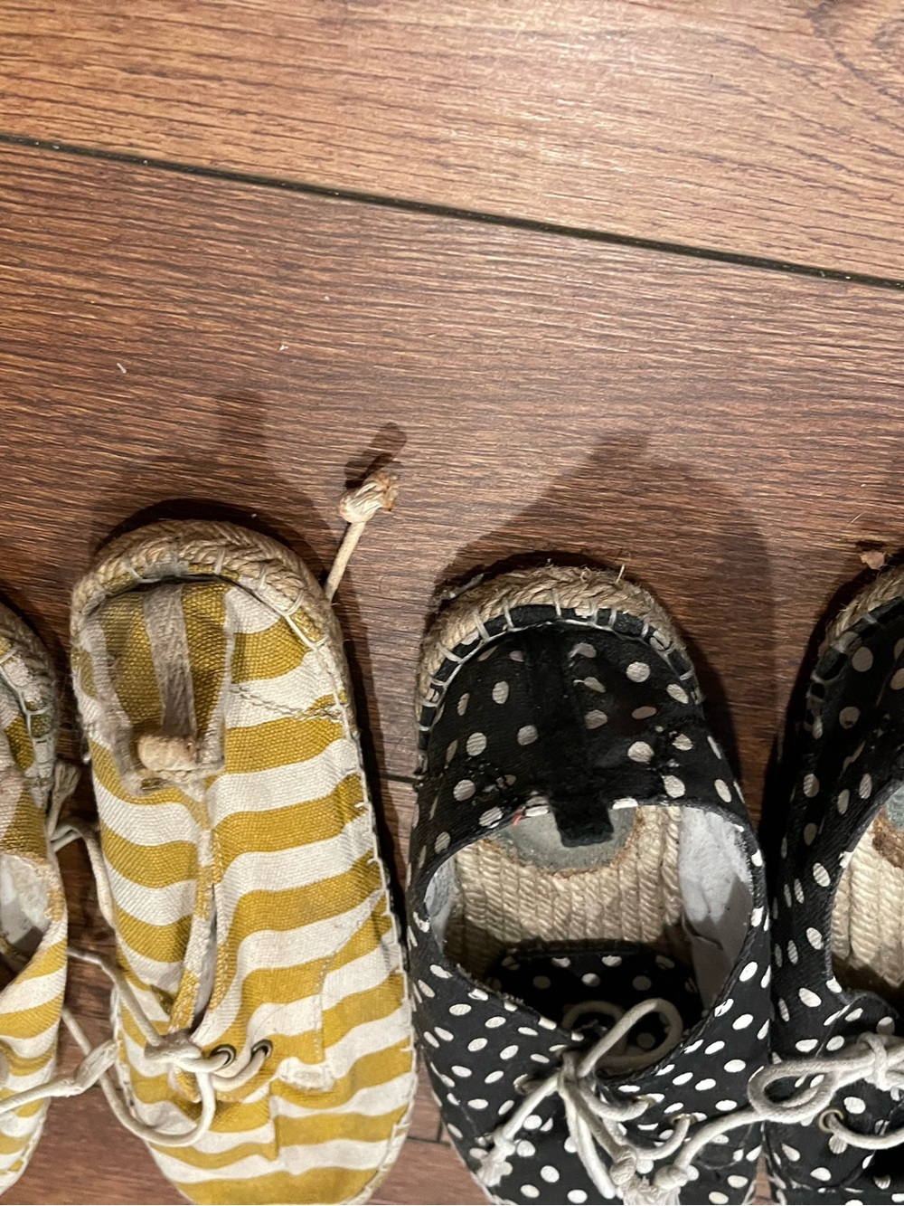 GAP 2 Espadrilles woman’s size 8- Yellow/orange Stripe & Black Polka Dot - Picture 8 of 14